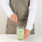 cuchara-refrescar-torneada-acero-inox-tridente-plata-40cm-en-uso.jpg