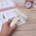 pica-pincha-masa-plastica-panadera-en-mano.jpg